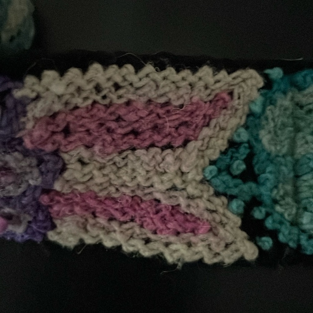 Geometric Pattern Belt/ 100% Wool - Picture 5 of 10